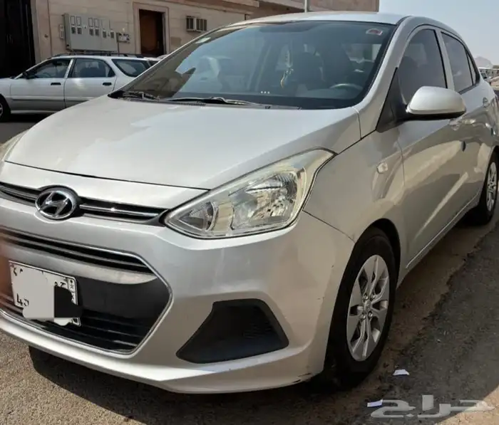 (مباع)هيونداي i10 grand مديل 2016 ممشى قليل 0