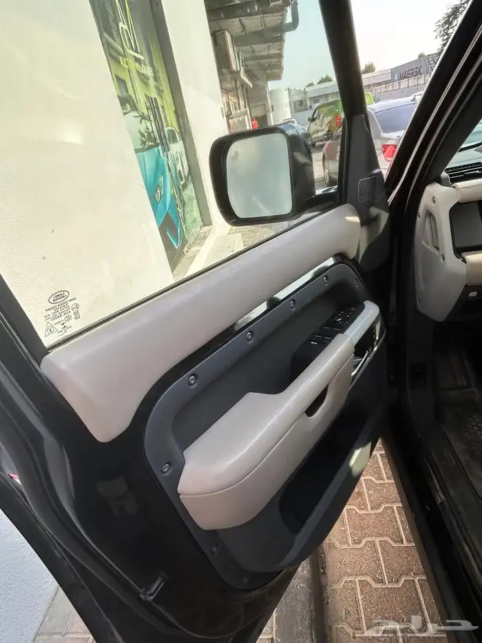 ديفندر HSE موديل 2020 في الامارات 12