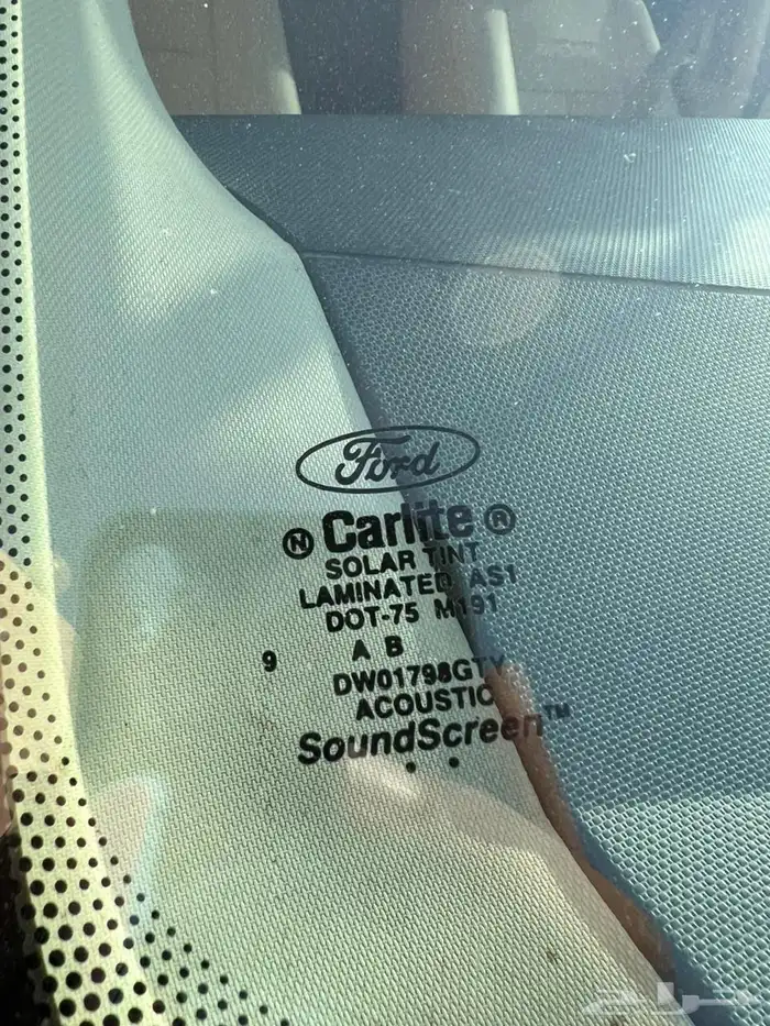 للبيع فورد اكسبيدشن 2010 فل كامل اول مالك كل شي وكاله 21