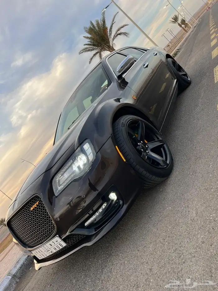 كرايسلر 8 سلندر 2012 8
