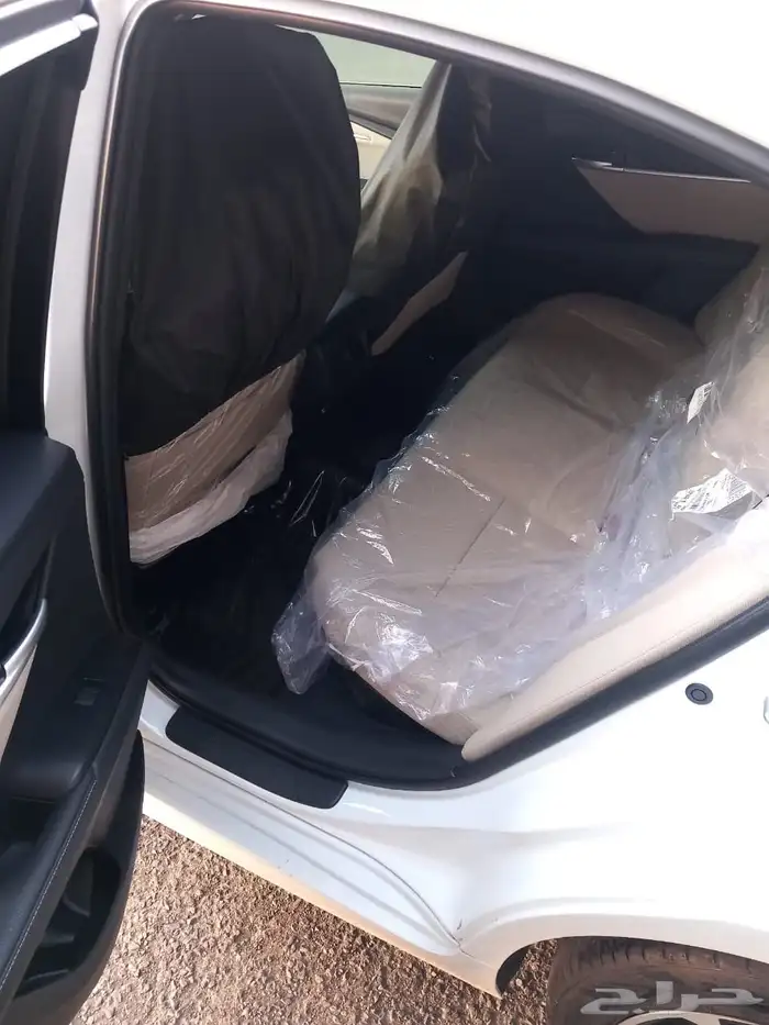 تويوتا كامري LE سقف بانوراما 2025 عداد 26000 19