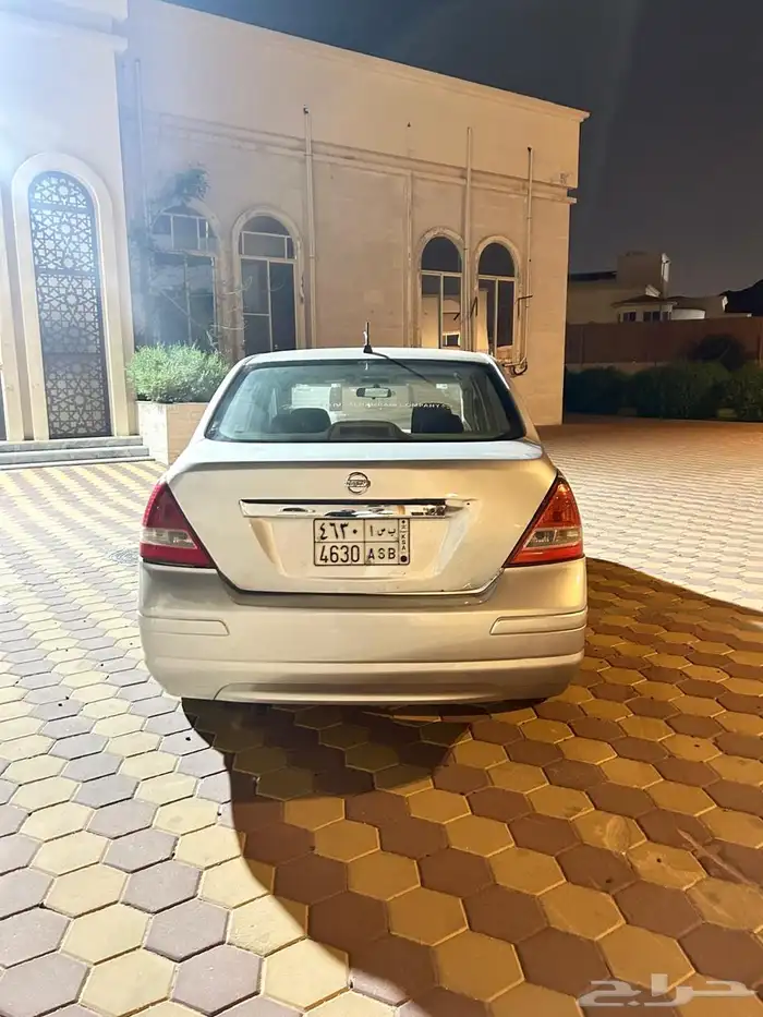 حالة جيدة اربع سلندر 18000 قابل للتفاوض فحص جديد ماشي 375 3