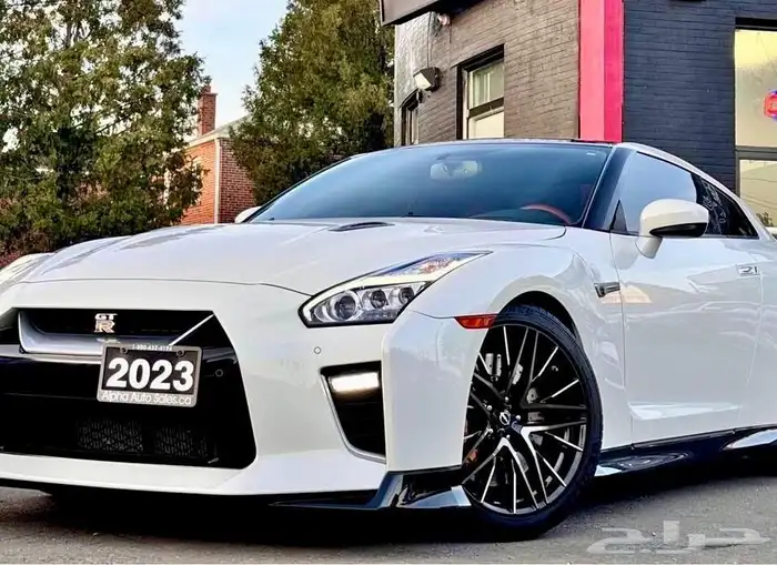 للبيع نيسان GTR بريميوم موديل 2023 ممشى قليل وارد كندا 0