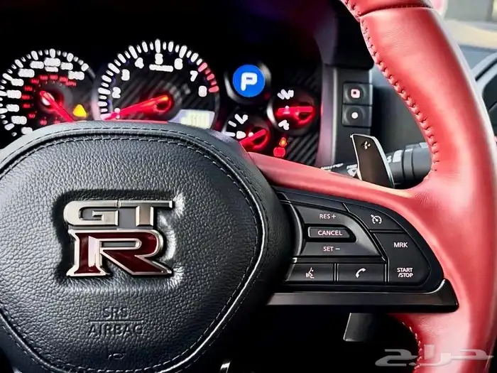 للبيع نيسان GTR بريميوم موديل 2023 ممشى قليل وارد كندا 17