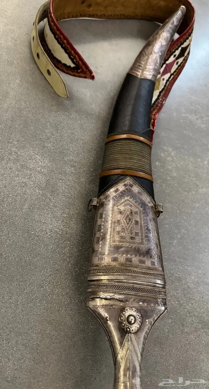جنبية بوريك طويلة فاخرة مع حزام 1