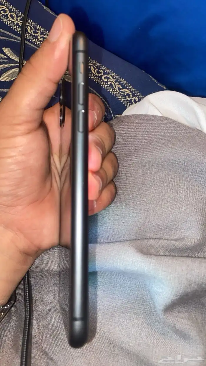البيع ايفون 11 6