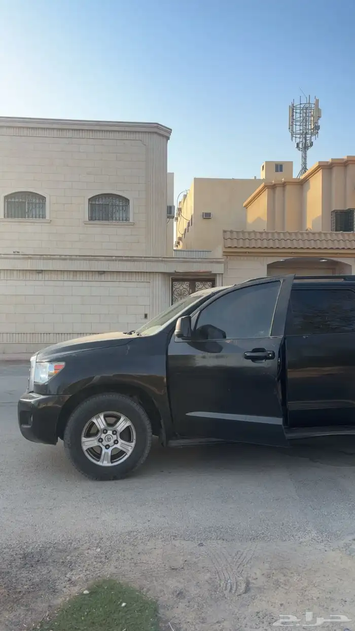 تويوتا سكويا 2008 للبيع سيكويا 4