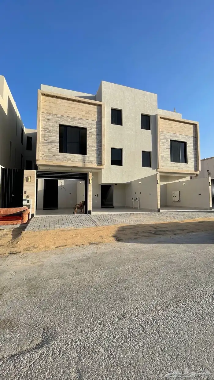 بدء البيع ادوار وشقق مميزة للبيع 0