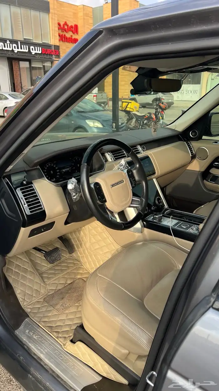 رنج روفر Vogue P400 موديل  2020 19