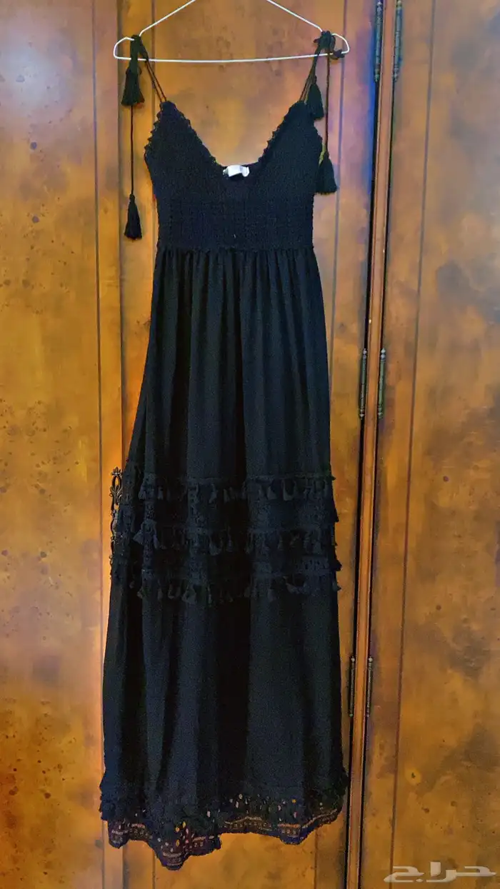 ملابس ب75 0