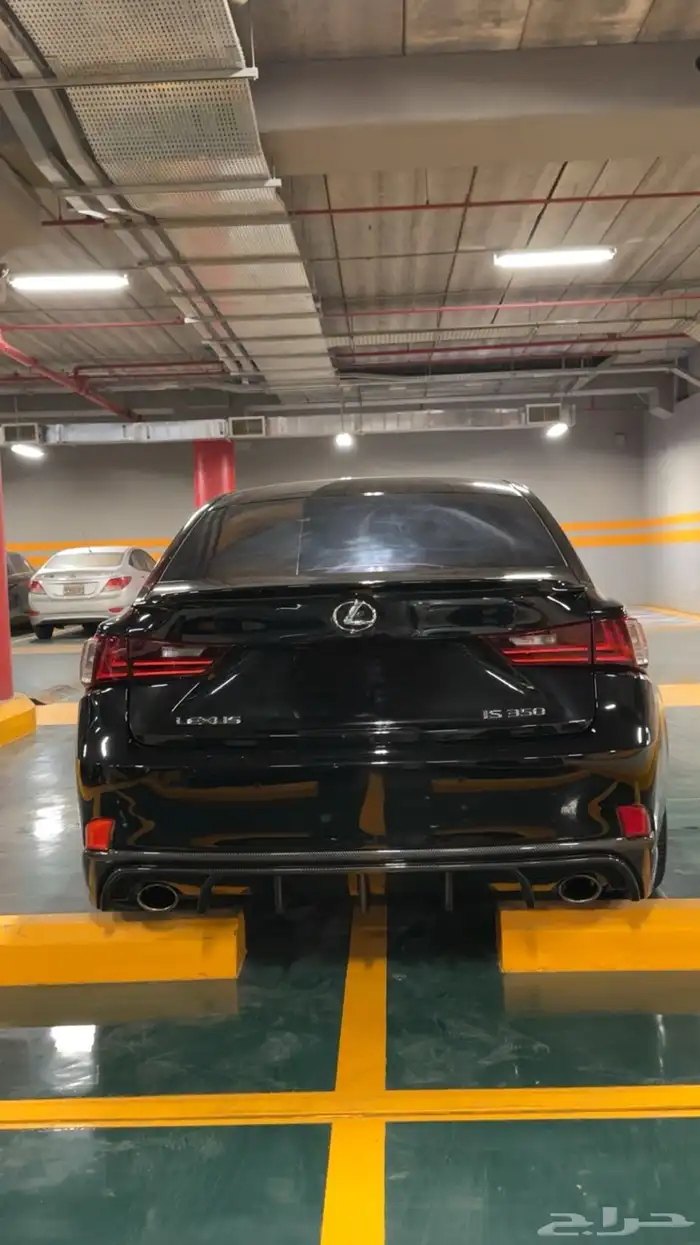 للبيع لكزس isF350 1