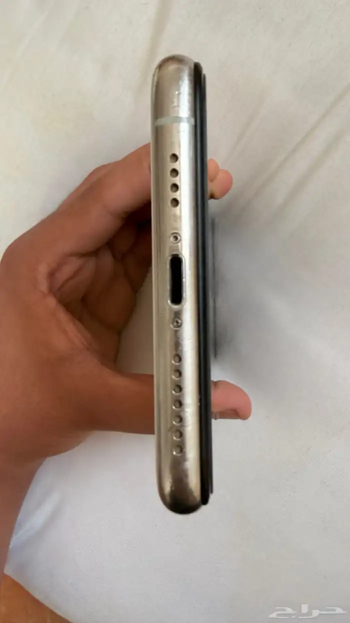 آيفون 11 pro max 5