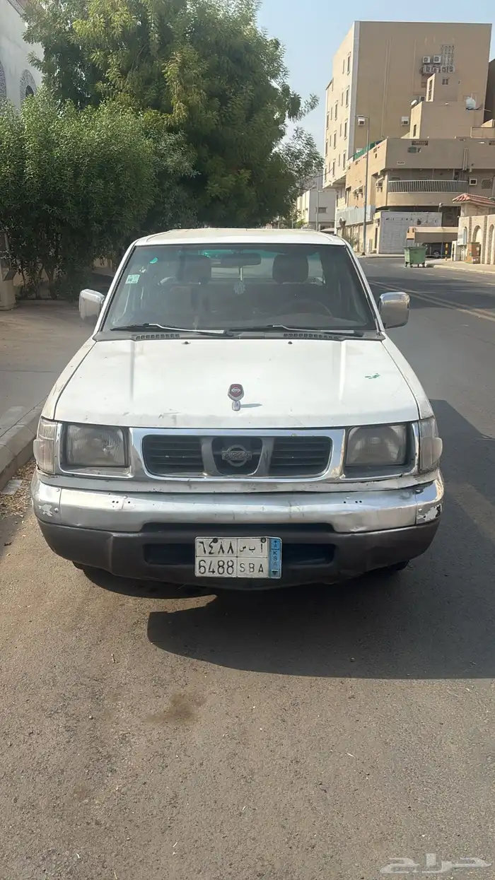 نيسان ديتسون1999 11