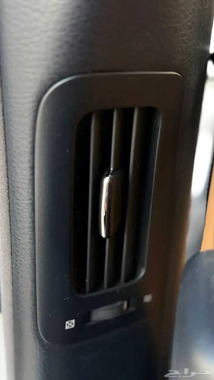 لكزس LS460L (2014) 36