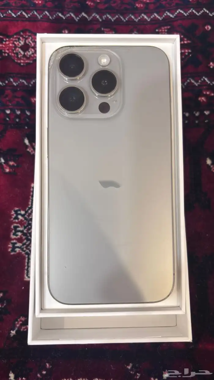 ايفون 15 برو 1