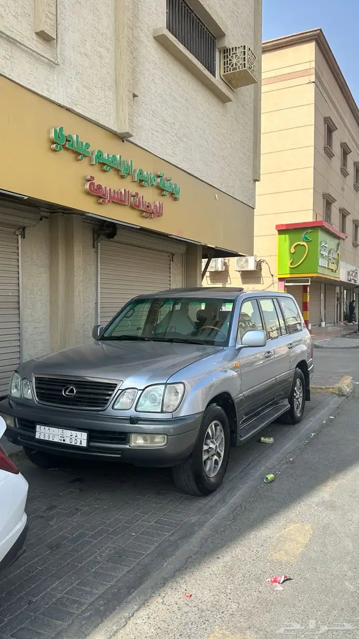 للبيع لكزس 2005 حجمه470 2