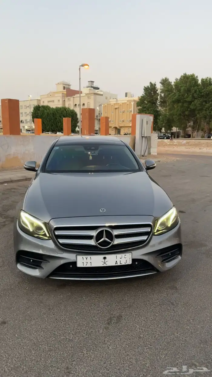 مرسيدس E300 2017 0