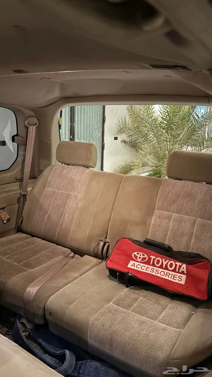 لاندكروزر 2006 فل كامل V8 نظيف 12