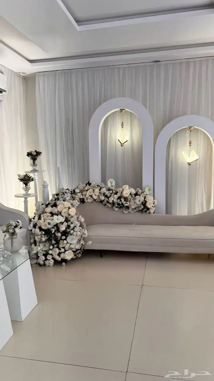 تنسق ملكه في الرياض 0