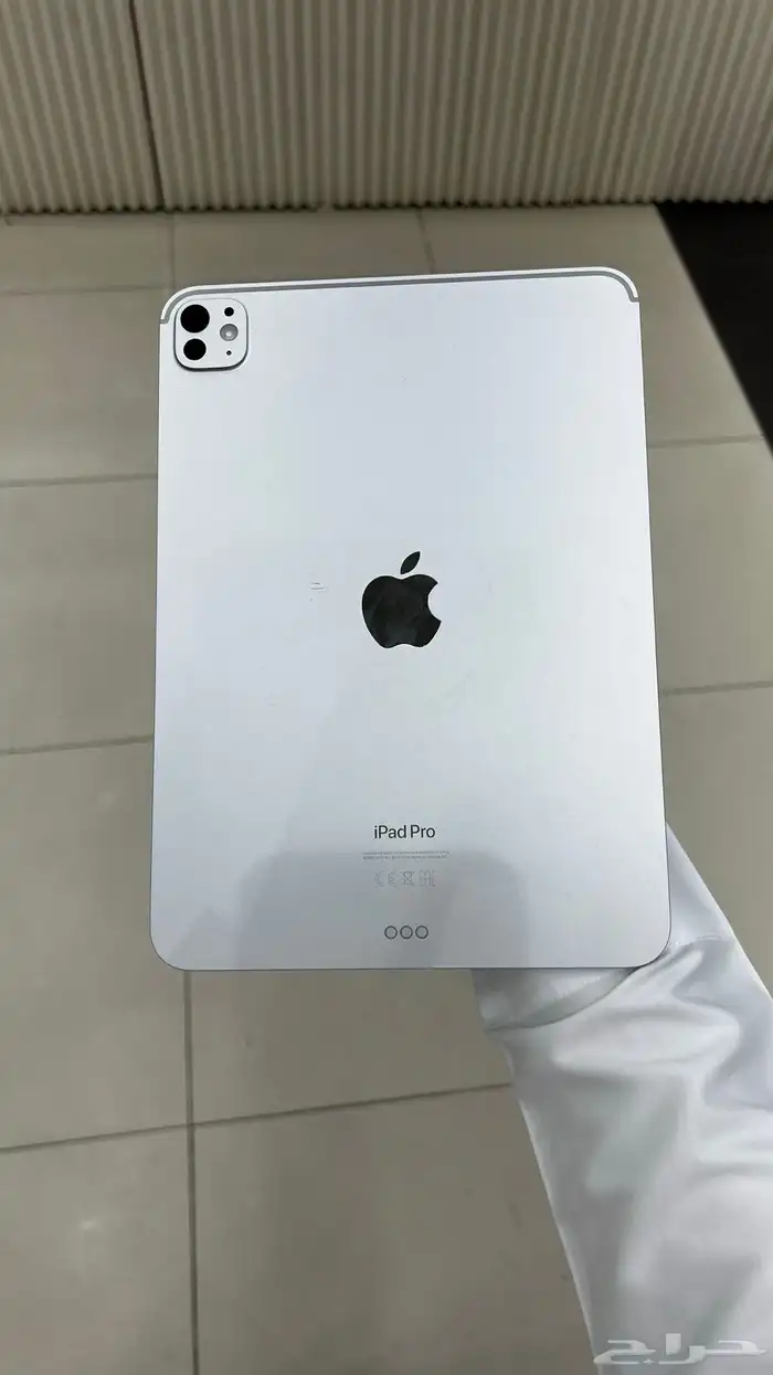ايباد برو M4 0