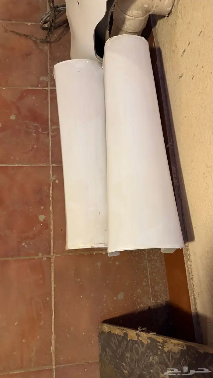 مرايه ومغسلة نظيفه 2