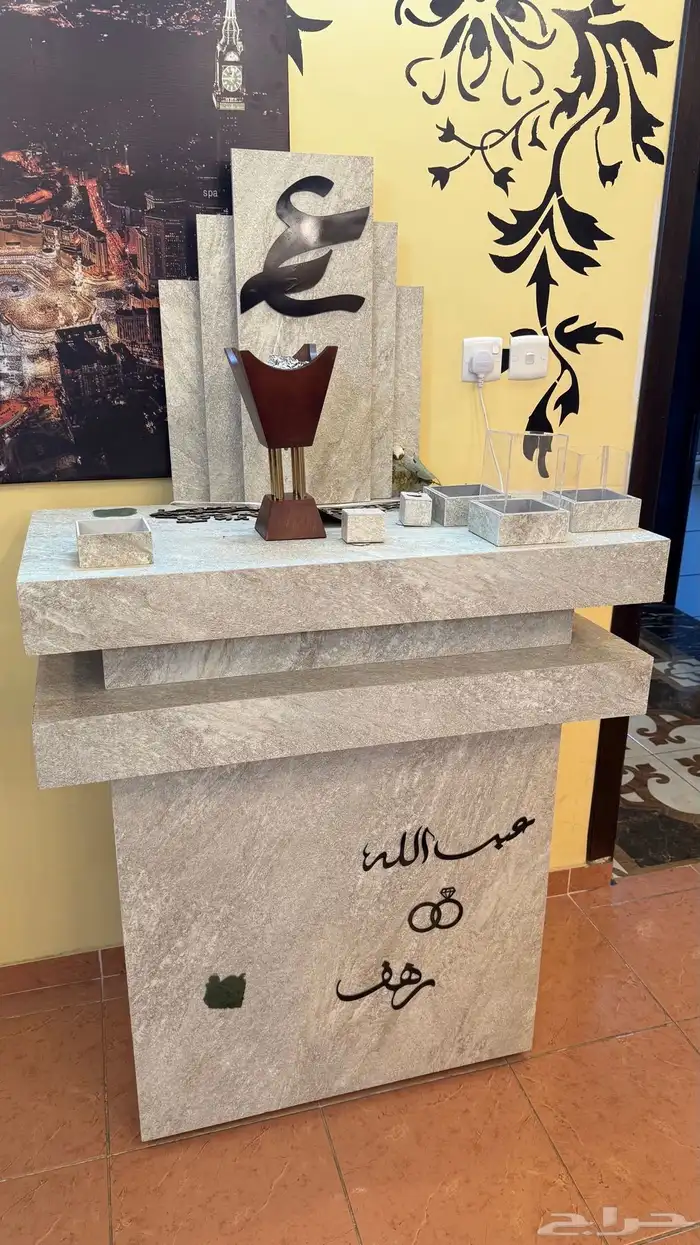 عربة شبكة ملكة بحالة ممتازة على السوم 0