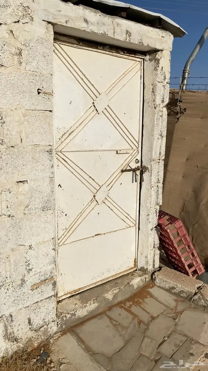 غرف خشب ملاهي ابواب حديد 14