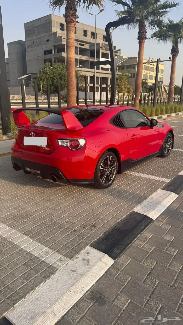 تويوتا رياضية gt86 1