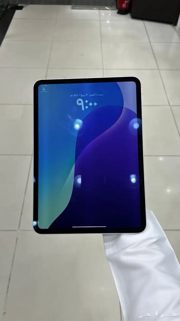 ايباد برو M4 1