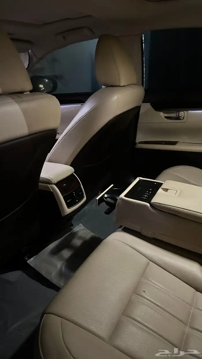 لكزس es350 2016 على السوم 12