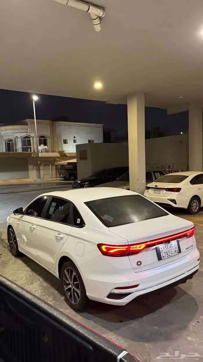 سياره جيلي امجراند 2023 14