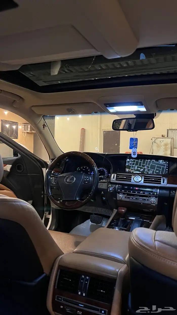 للبيع لكزس LS460L لارج 2017 15
