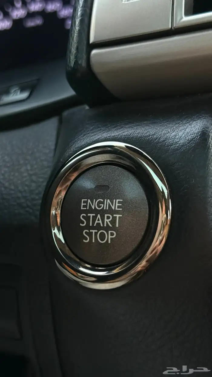 لكزس LS460L (2014) 23