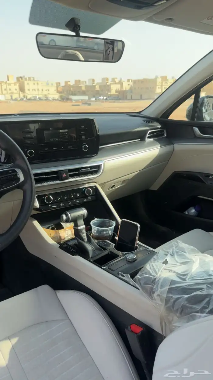 كياء K5 بدي وكاله ماشي 56الف 2500 سي سي 17