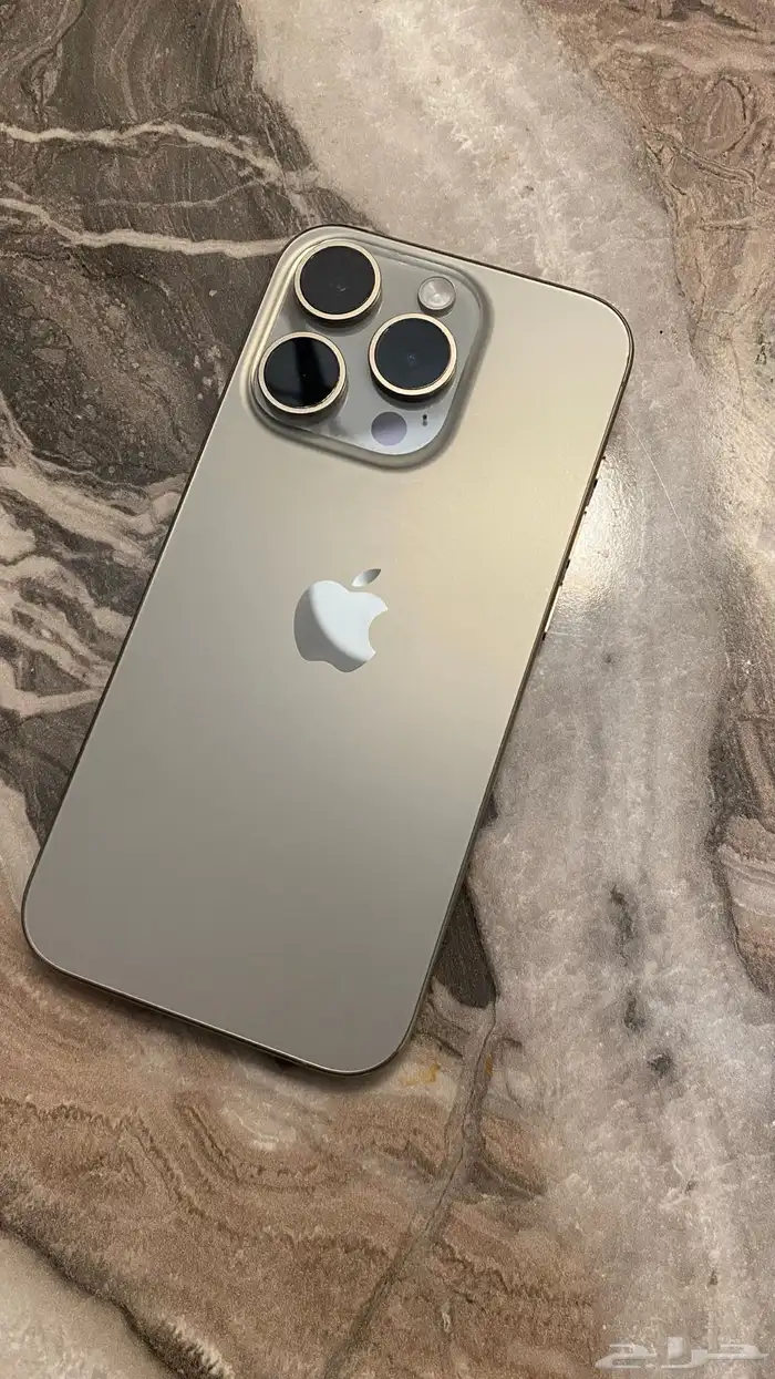 ايفون 15 pro 0