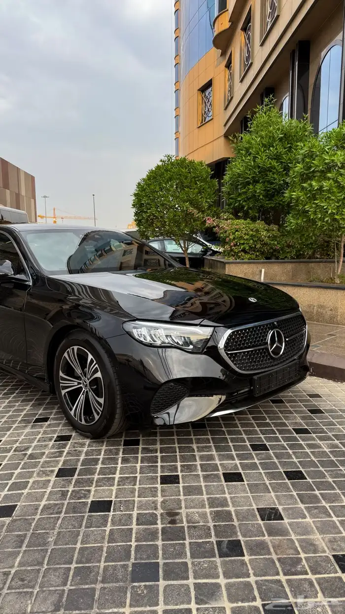 مرسيدس e200 2025 شبه زيرو 3