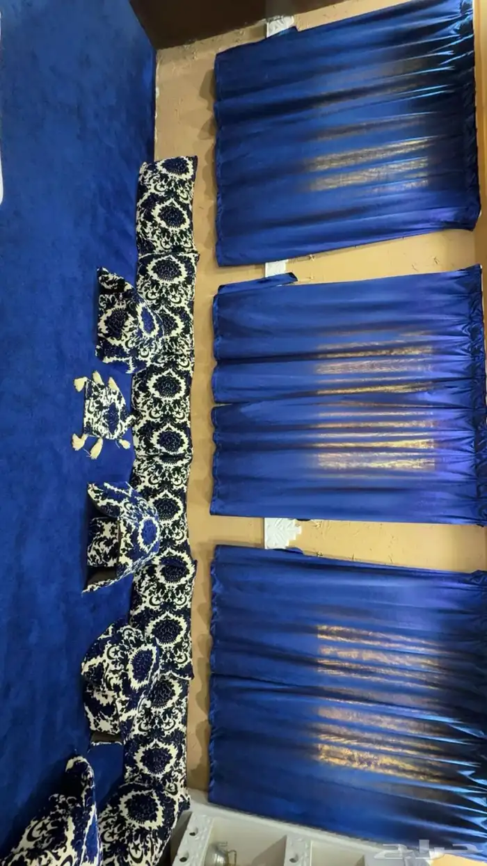 فرشه ومساند مع مراكي نظيفه جدا . 1