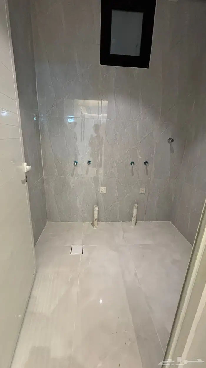 فيلا تصميم كلاسيكي للبيع ابو عريش 19