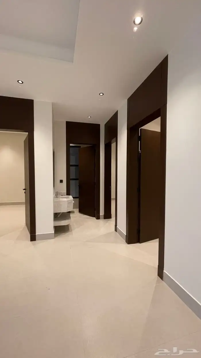 بدء البيع ادوار وشقق مميزة للبيع 11