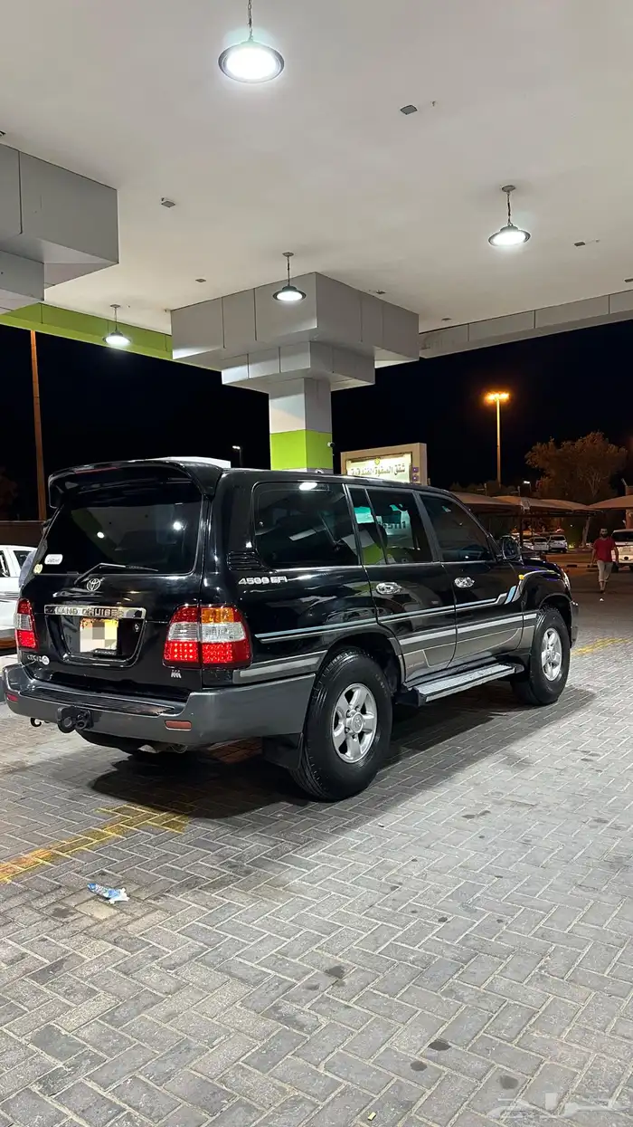 لاندكروزر جي اكس ار 2