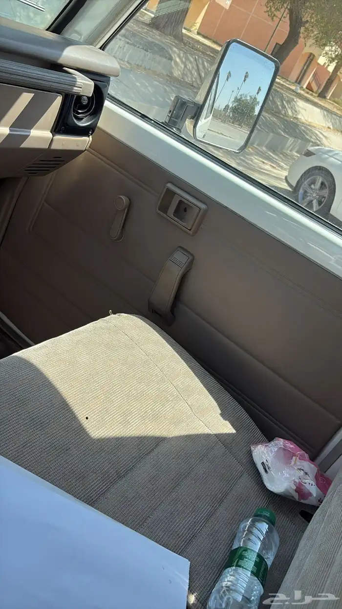 جيب ربع تويوتا 2005 12