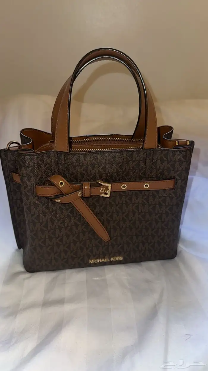 شنطة يد ماركة Michael Kors أصلية 1