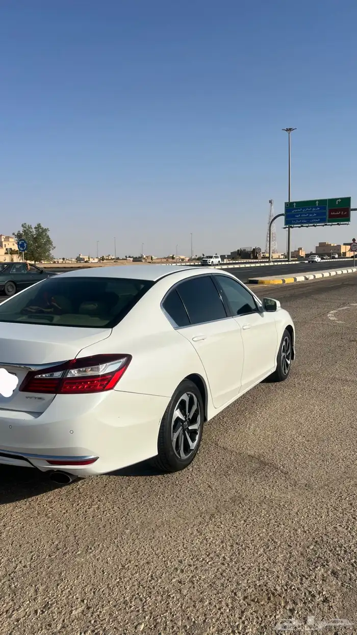 هوندا اكورد2017 5
