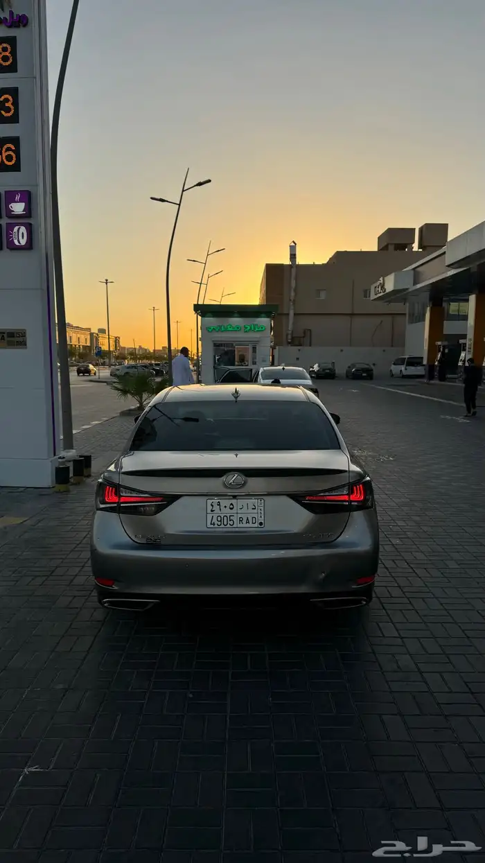 لكزس جي اس 3