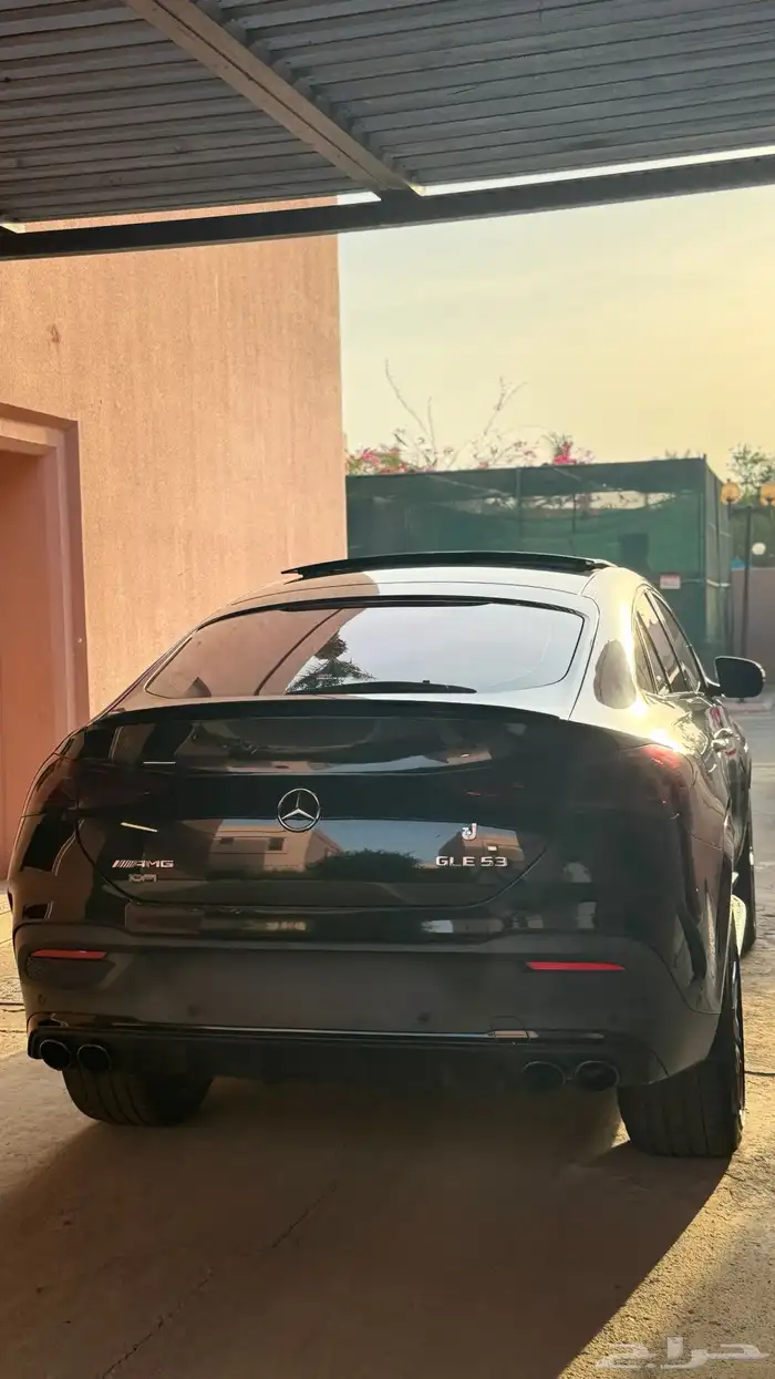 مرسيدس GLE53 11