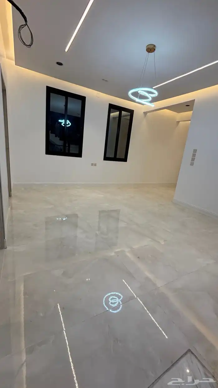 فيلا تصميم كلاسيكي للبيع ابو عريش 14