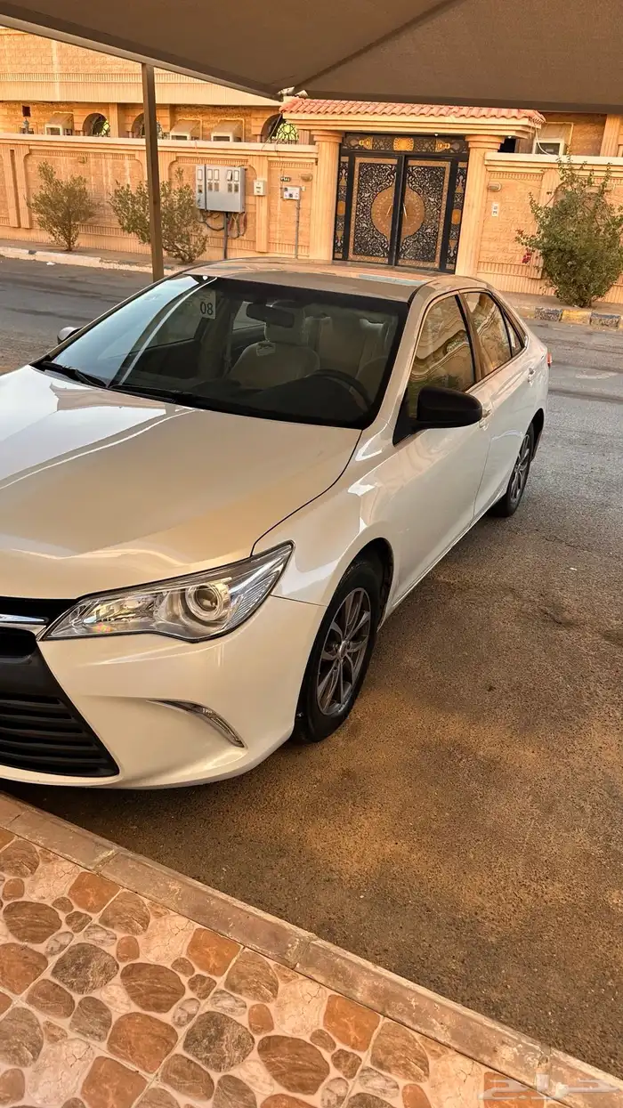 للبيع كامري 2016 GL 6
