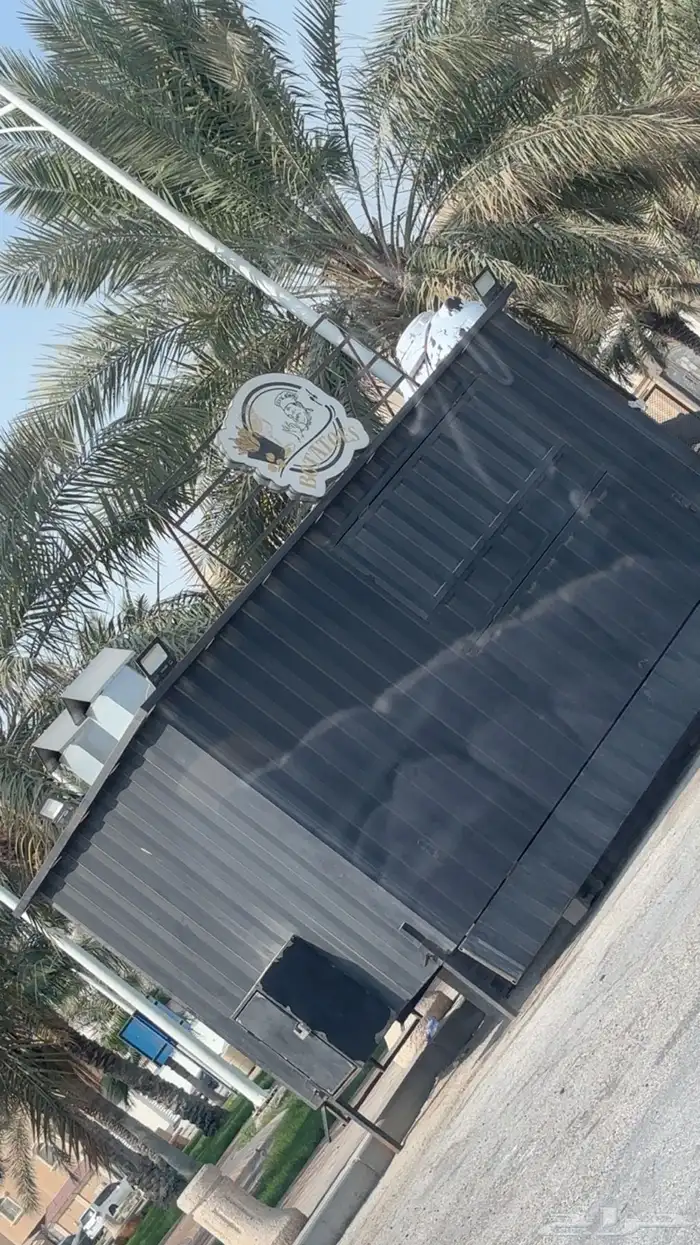 فود ترك للبيع كامل وجاهز للتشغيل ومطابق للموصفات البلديه 0