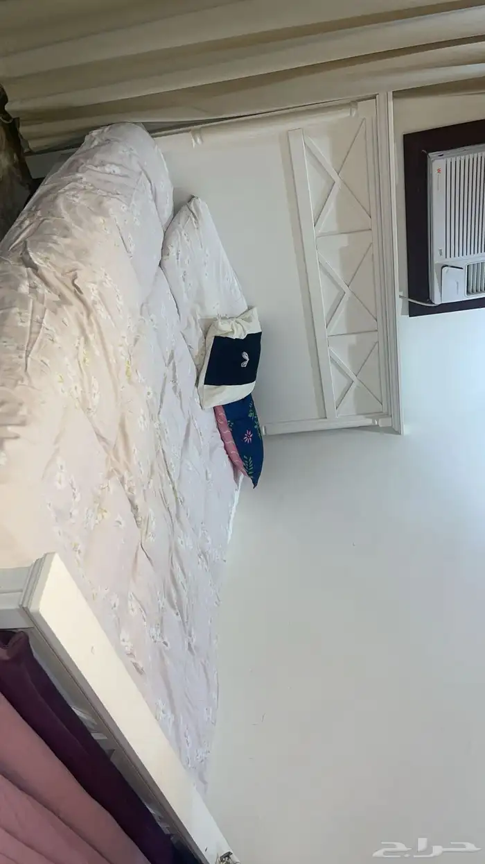 سرير للبيع من (400-550 ريال) 0