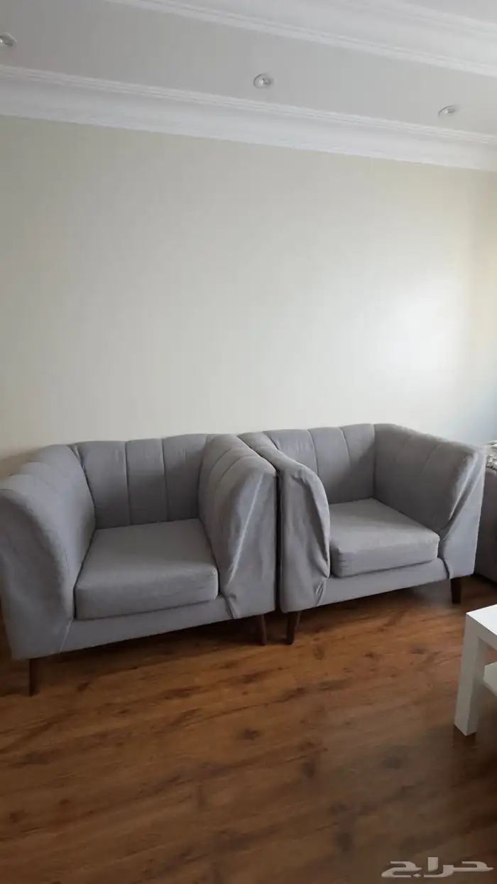 Chairs for sale للبيع كنب 1